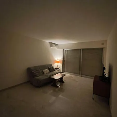 Apartman 2 Pieces A 5min De Cannes