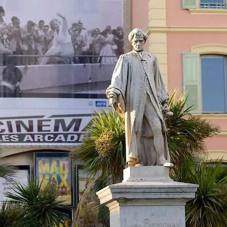 Apartman 2 Pieces A 5min De Cannes
