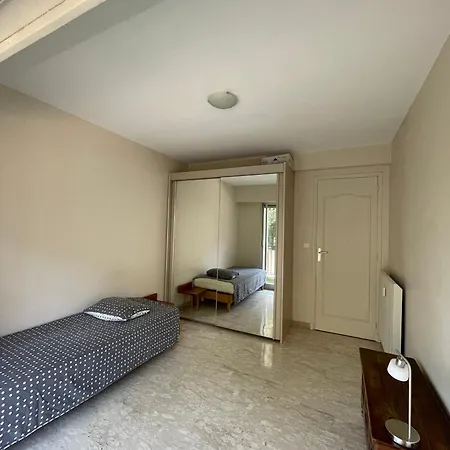 Apartman 2 Pieces A 5min De Cannes *